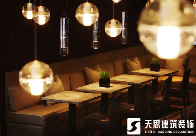 <a href=http://www.tqfc.com.cn/anli/ target=_blank class=infotextkey>合肥工裝</a>公司